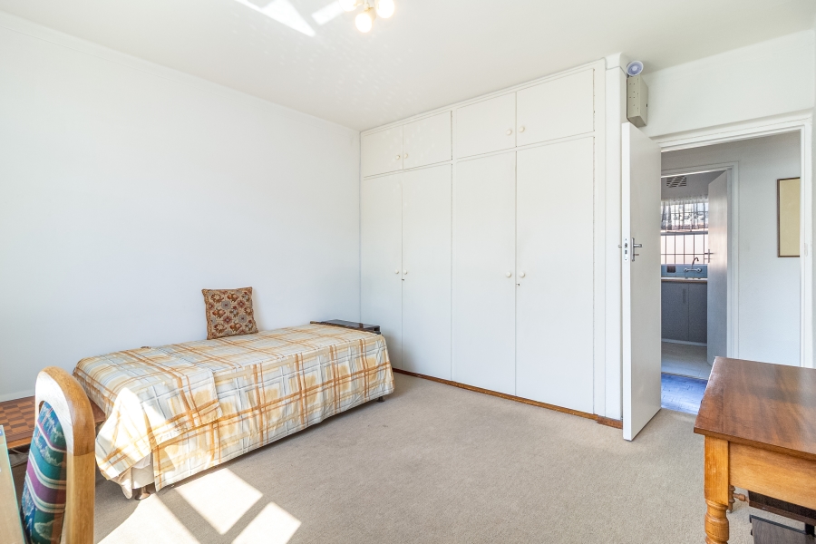 To Let 2 Bedroom Property for Rent in Sea Point Western Cape